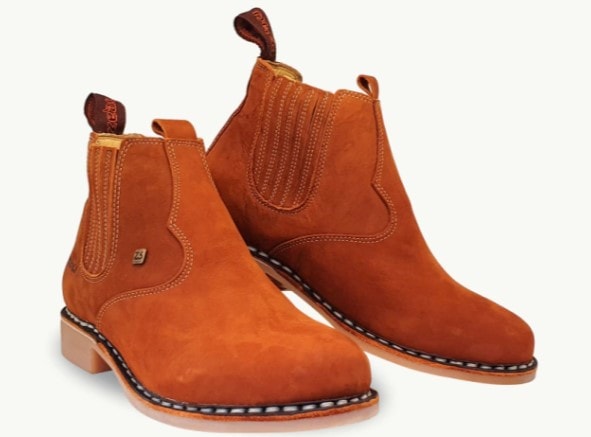 BOTA ZEBU CASTOR NR.34 REF.63020 - Avipec Produtos